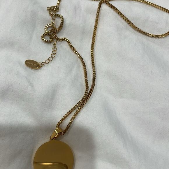 EllandEm Gold Disc Necklace - Picture 2 of 5